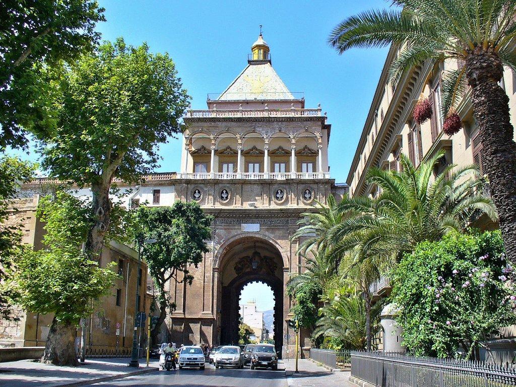 Hôtel La Casa Di Dario à Palerme Extérieur photo